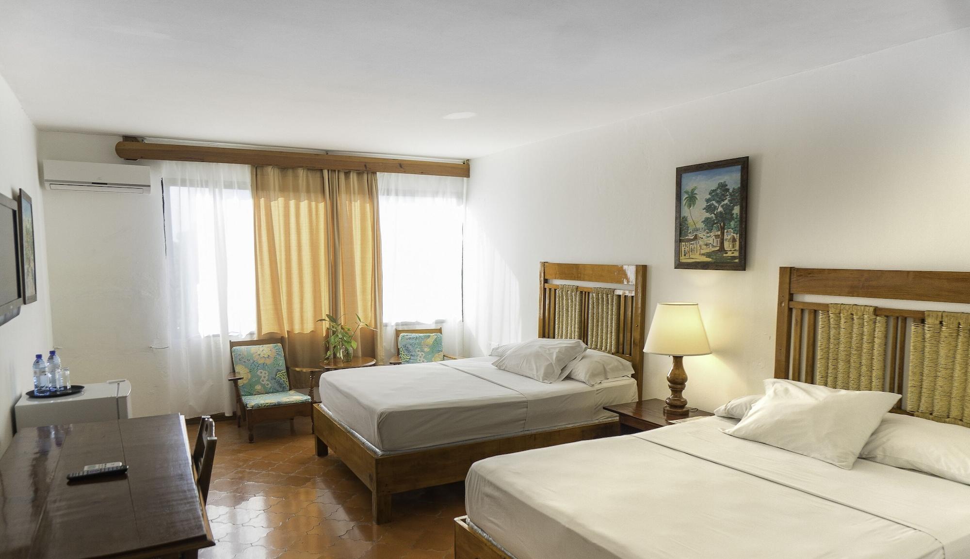 Hotel Mont Joli Cap-Haitien Luaran gambar