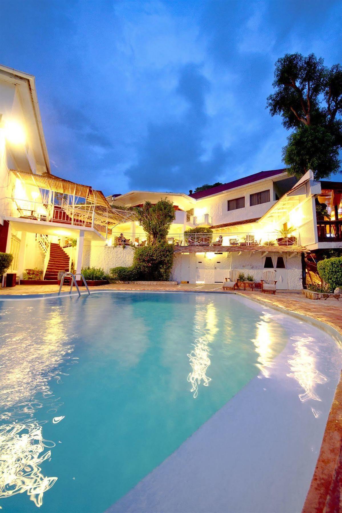Hotel Mont Joli Cap-Haitien Luaran gambar